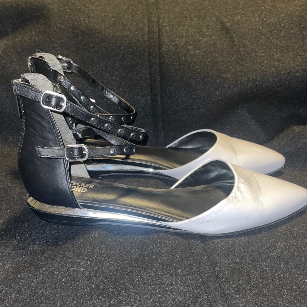 Elegant Black and White Women's Flats